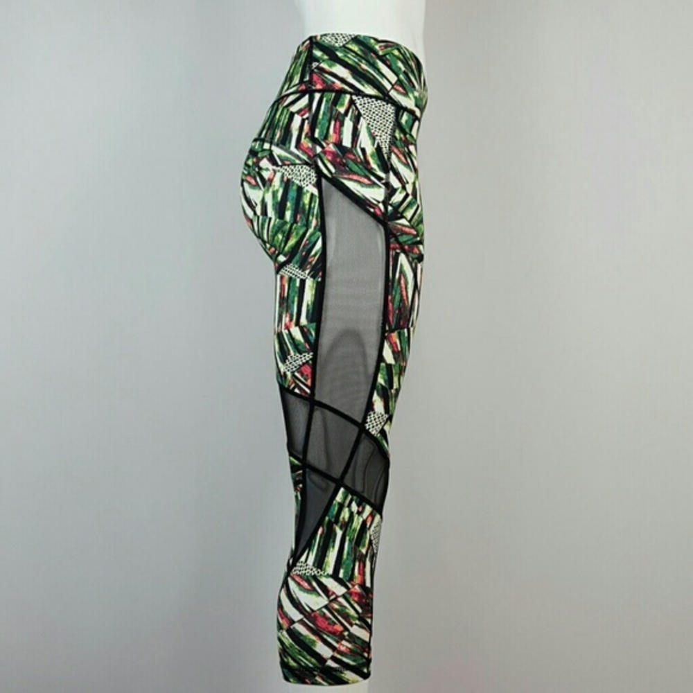 Nordstrom Zella Jungle Print Crop Leggings
